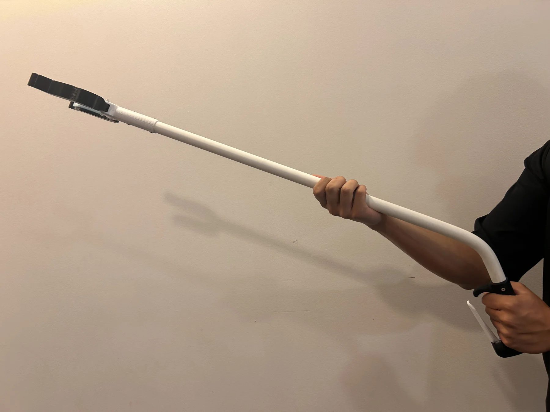 Carabiner Reacher — final protoype full image